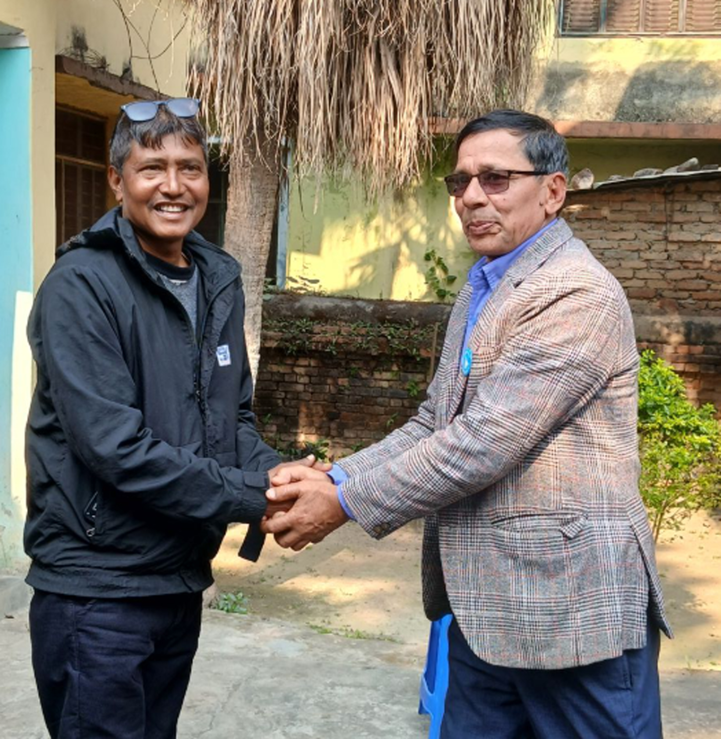 बर्दियाको दुवै क्षेत्रमा कानुन र पर्यटन व्यवसायी विजयी